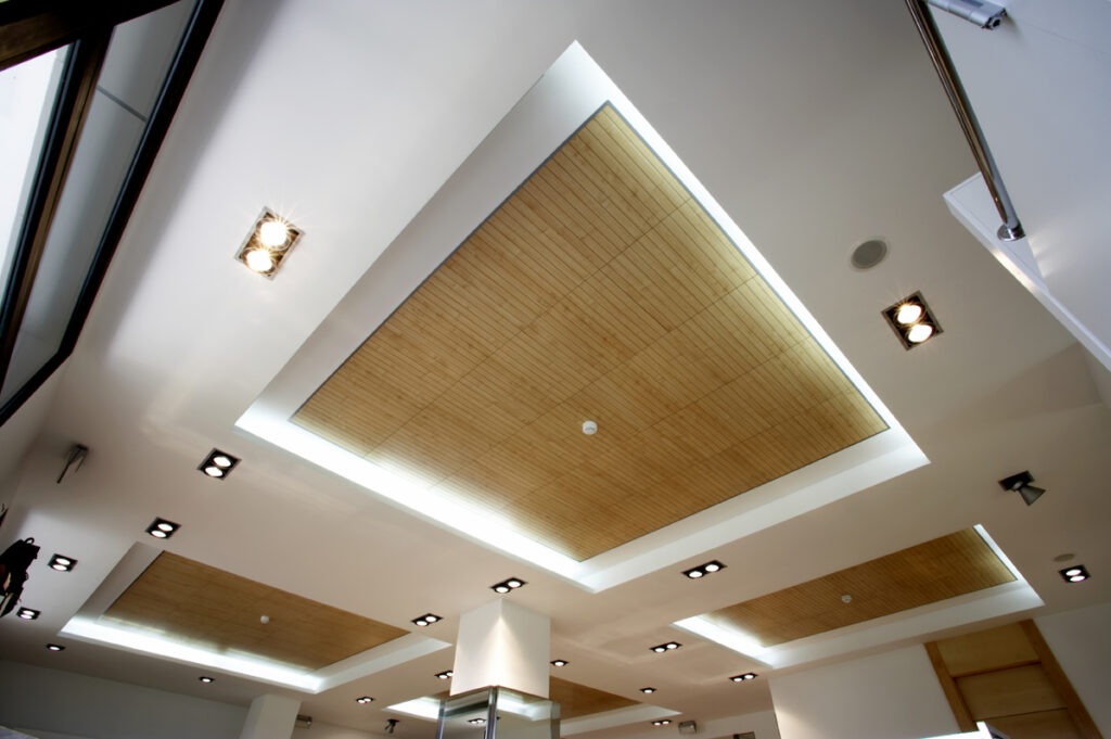 Mavotrans_geluidsabsorptie_Ideatec_plafond-kleedkamer-05